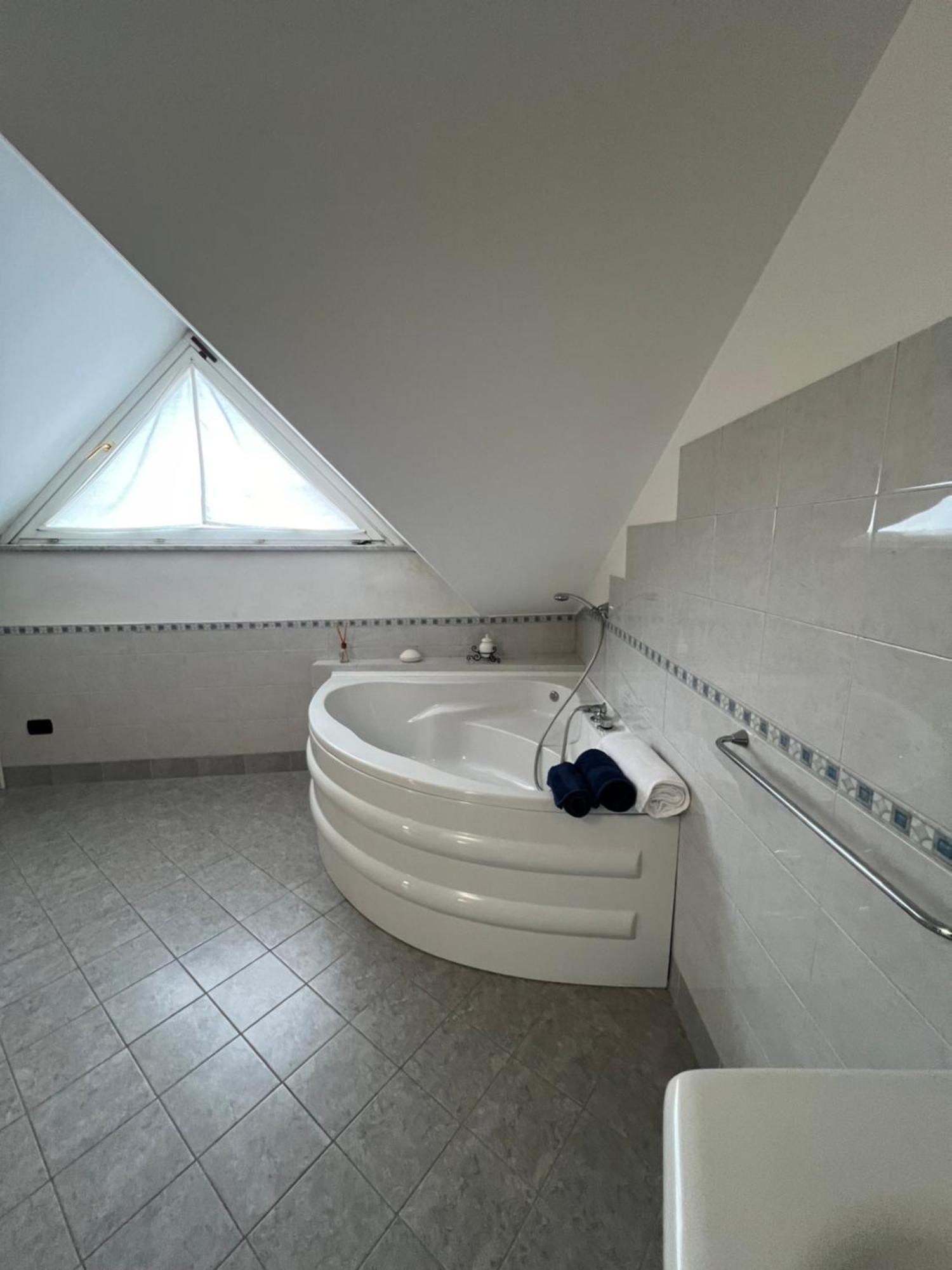 Casa I Cedri Apartment Borgo San Dalmazzo Ngoại thất bức ảnh
